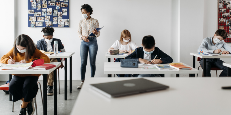 Digital deprivation should not become a new obstacle for Roma students